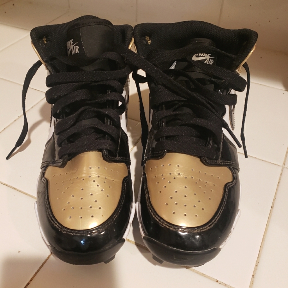 Nike Jordan 1 Mid Football Cleats Youth